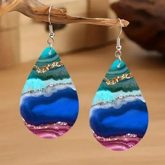 Boho Dangling Wooden Fashion Earrings - Picture 7 of 7